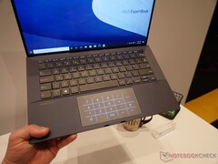 ASUS ExpertBook B9