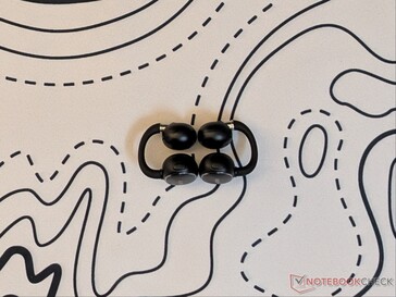 Vista dall'alto degli auricolari Clip 2.