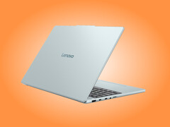 L'IdeaPad Vibe 15 in uno dei suoi molteplici colori disponibili al lancio.