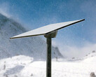 La parabola del piano residenziale standard Starlink nella neve. (Fonte: Starlink)