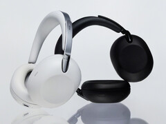 Le nuove cuffie wireless di Sony sono disponibili con finiture bianche e nere.