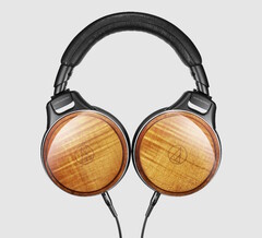 Audio-Technica lancia le cuffie in legno ATH-WB LTD in edizione limitata, in soli 300 esemplari in tutto il mondo. (Fonte: A-T)