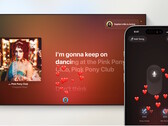 Apple I televisori con iPhone si trasformano in macchine per karaoke con tvOS 26. (Fonte immagine: Apple)