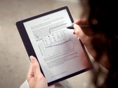 Lo stilo InkSight consente di annotare i testi a colori sull’e-reader Boox Note Mini C.