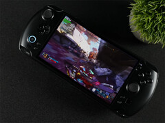 GPD Win 5 parte da 1.448 dollari su Indiegogo. Nella foto: il palmare da gioco con Borderlands 4. (Fonte immagine: ETA Prime)
