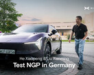 Test nel traffico urbano di Monaco: He Xiaopeng, amministratore delegato di Xpeng, illustra il nuovo sistema Next Generation Pilot (NGP) a bordo della Xpeng L03.