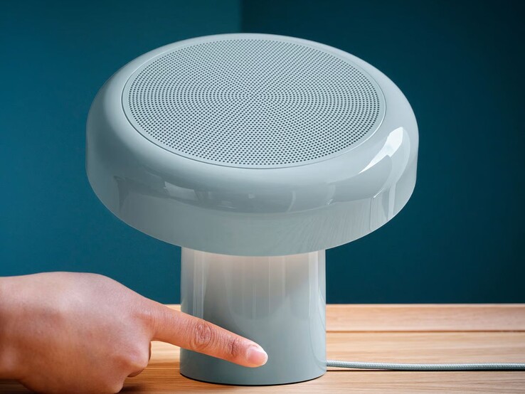 La lampada altoparlante Bluetooth IKEA Blomprakt. (Fonte: IKEA)