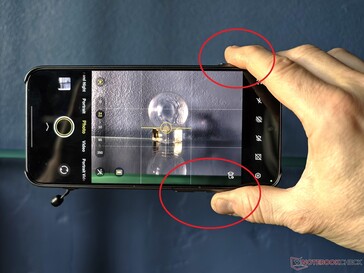 Se la scorciatoia viene utilizzata come trigger, spesso vengono premuti i pulsanti sul lato opposto.