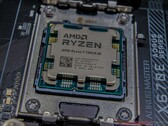 Si dice che AMD presenterà due nuove CPU X3D al CES 2025 (fonte: Notebookcheck)