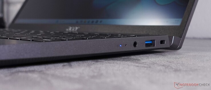 3.cuffie da 5 mm; USB-A 3.2 Gen 1; slot Kensington lock