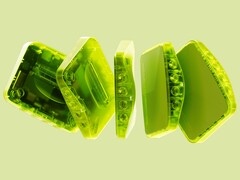 L'edizione limitata Analogue 3D Prototype è disponibile in cinque colori, tra cui Extreme Green (nella foto).