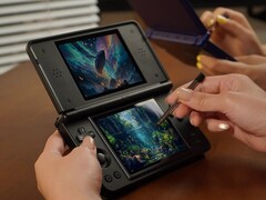 L’Anbernic RG DS Plus è dotato di uno stilo integrato.