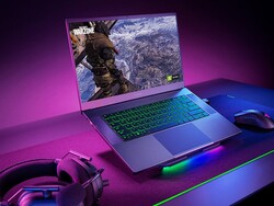 Recensione del Razer Blade 15 Base Edition 2021. Unità di prova fornita da Razer