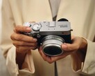 Fotocamere come la Fujifilm GFX100RF avranno presto una batteria più grande.