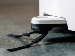 Il braccio si estende automaticamente per una pulizia accurata negli angoli. (Fonte immagine: Daniel Schmidt)