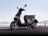 L'e-scooter Segway E300SE Launch Edition ha un motore da 10 kW di potenza di picco. (Fonte: Segway)