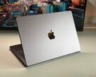 Recensione dell'Apple MacBook Pro 14: M5 Max con prestazioni incoerenti e problemi di throttling