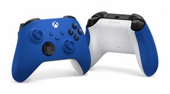 Il nuovo controller di Xbox nella colorazione Shock Blue (Source: Spaziogames)
