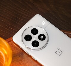 Il OnePlus 13. (Fonte: Zhou Jiahuiang)