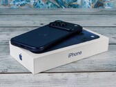 Apple recensione iPhone 17 Pro - Più veloce, più lungo, più lontano. È sufficiente?
