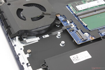 Slot di espansione secondario M.2 2280 PCIe4 per aggiungere un altro SSD