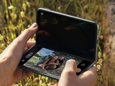 Le dimensioni del display trapelate del prossimo Apple corrispondono molto bene a quelle dell'Oppo Find N2, raffigurato qui sopra. (Fonte immagine: Oppo)
