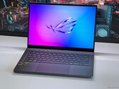 Un Asus ROG Zephyrus G14 2025.