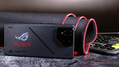 Asus ha confermato che non ci saranno né un ROG Phone 10 Pro né uno Zenfone 13 Ultra nel 2026. (Fonte: Notebookcheck)