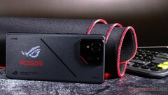 Asus ha confermato che non ci saranno né un ROG Phone 10 Pro né uno Zenfone 13 Ultra nel 2026. (Fonte: Notebookcheck)