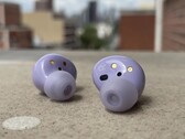 Le Galaxy Buds2 erano significativamente più economiche delle Galaxy Buds Pro. (Fonte: Mike Andronico/CNN)