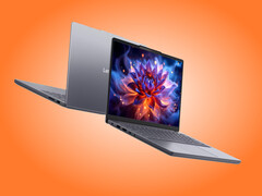IdeaPad Slim 3 14IPH11 contiene ancora un display OLED, nonostante sia un portatile più economico.