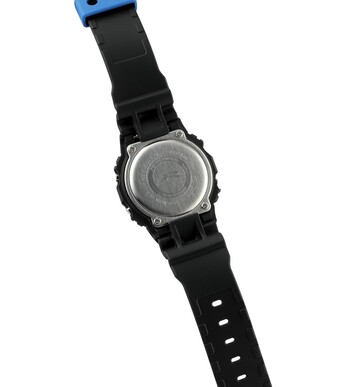 Vista posteriore del Casio G-Shock DW5600TT25-1 che mostra il fondello inciso.