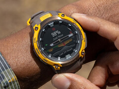 Anche l&#039;Instinct Crossover AMOLED dovrebbe essere idoneo per il Software di Sistema 17.07. (Fonte: Garmin)