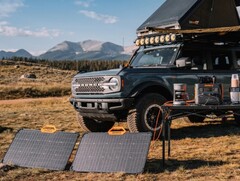 Il pannello solare Jackery SolarSaga 80 W ha un tasso di trasmittanza del 95%. (Fonte: Jackery)