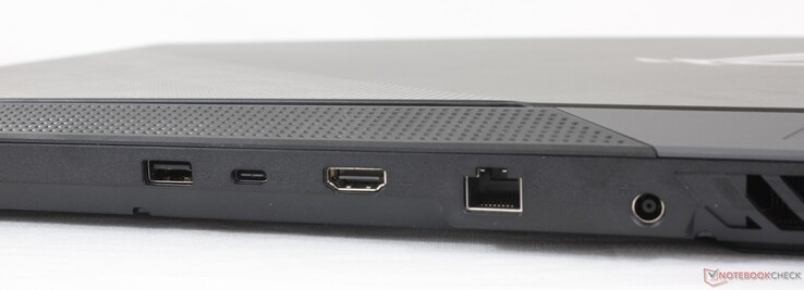 A sinistra: USB-A 3.2 Gen. 1, USB-C 3.2 Gen. 2 con DisplayPort e Power Delivery, HDMI 2.0b, Gigabit RJ-45, adattatore AC