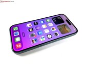 È probabile che la parte anteriore del prossimo iPhone 17 di Apple rimanga identica a quella dell'iPhone 16, raffigurato qui sopra. (Fonte immagine: Own)