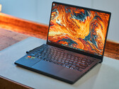 Recensione dell'Asus ROG Zephyrus G14 - gaming Laptop compatto con AMD Zen4 Phoenix e RTX 4090