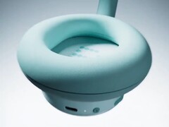 Le cuffie CMF Headphone Pro hanno una rotella di scorrimento su uno dei padiglioni auricolari. (Fonte: CMF by Nothing)