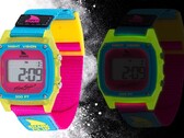 L'edizione Shark Classic Lantern Shark che si illumina al buio (Fonte: Freestyle Watches e Canva - modifiche)