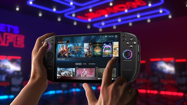 In questa immagine, il Lenovo Legion Go 2 viene mostrato con SteamOS. (Fonte: Evan Blass)