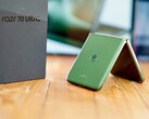 Il Motorola Razr Plus 2026 (Razr 70 Plus) presenta numerosi vantaggi; purtroppo, la comunicazione chiara del calendario degli aggiornamenti non è tra questi.
