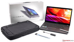 Contenuto della confezione dell'Asus ZenBook Flip 15