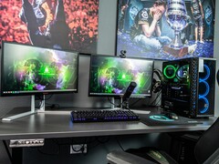 Una configurazione del PC a doppio monitor (Fonte immagine: Ella Don via Unsplash)