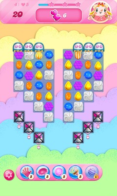 Viene mostrato il design dei livelli di Candy Crush Saga (Fonte: Google Play Store)
