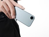 Bluefox NX1 è un piccolo smartphone da 4 pollici con Android 15, ora ordinabile a livello globale. (Fonte: Bluefox)