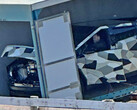 Il Cybertruck di Tesla è sbarcato in Nuova Zelanda per i test in condizioni climatiche fredde e forse ci ha dato una sbirciatina al suo ampio bagagliaio e all'insolito design del coperchio. (Fonte: Cybertruck Owners Club)