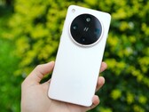 Un Find X8 Ultra in libertà(?). (Fonte: Digital Chat Station via Weibo) 