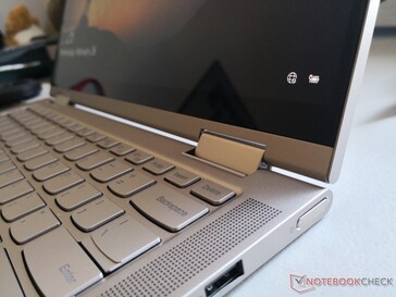 Lo schermo è più scuro rispetto a molti Ultrabooks di fascia alta