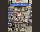 Una corsia di GameStop piena di giochi per PS3 in formato fisico