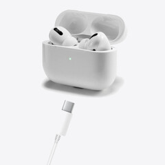 Apple potrebbe presentare gli AirPods che si ricaricano tramite USB-C all'evento del 12 settembre. (Immagine via Apple con modifiche)